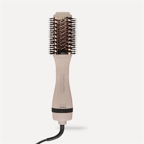 Camilla Pihl That Bouncy Blow Out Brush